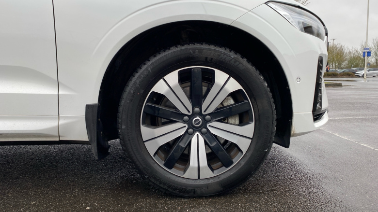 Volvo XC60 2.0 T6 [350] RC PHEV Plus Dark 5dr AWD Geartronic Estate